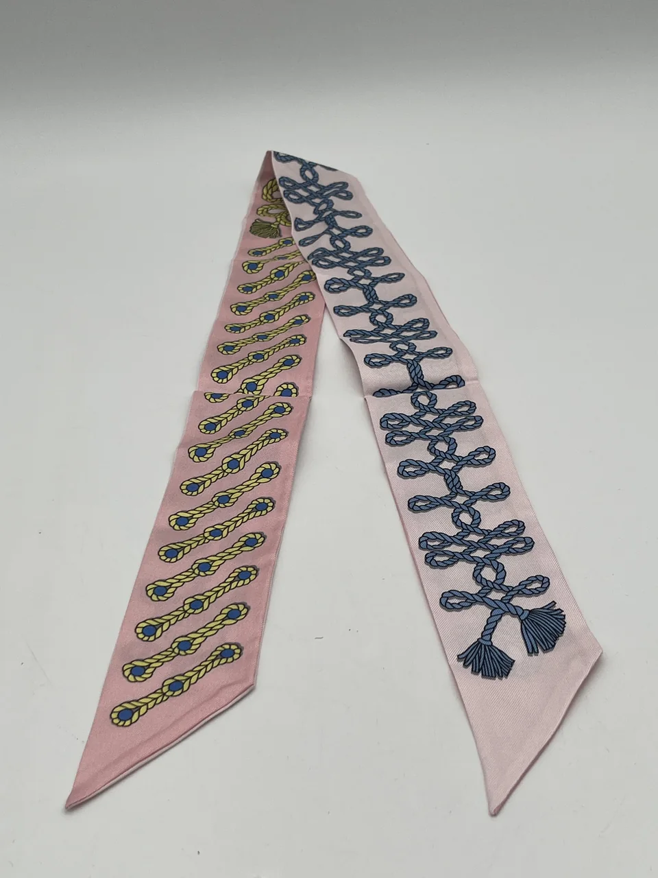 HERMES SCARF hover