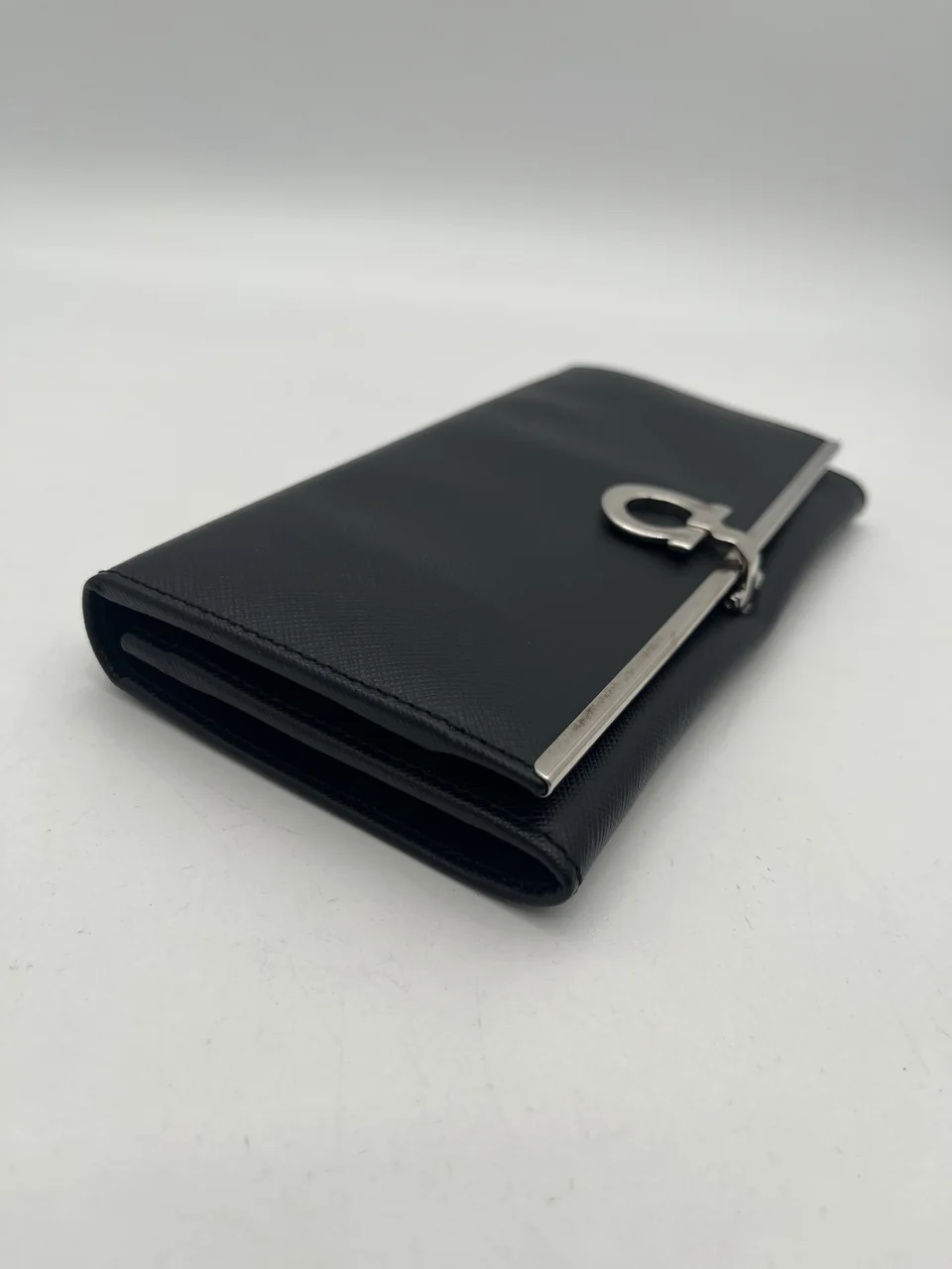 SALVATORE FERRAGAMO BIFOLD WALLET view 3