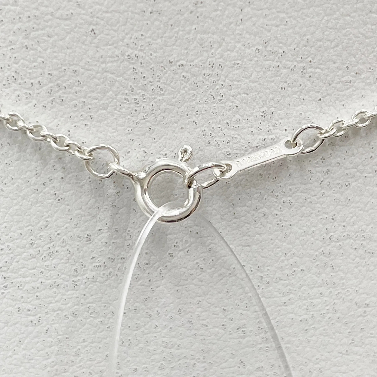 TIFFANY&CO. OPEN HEART NECKLACE view 6