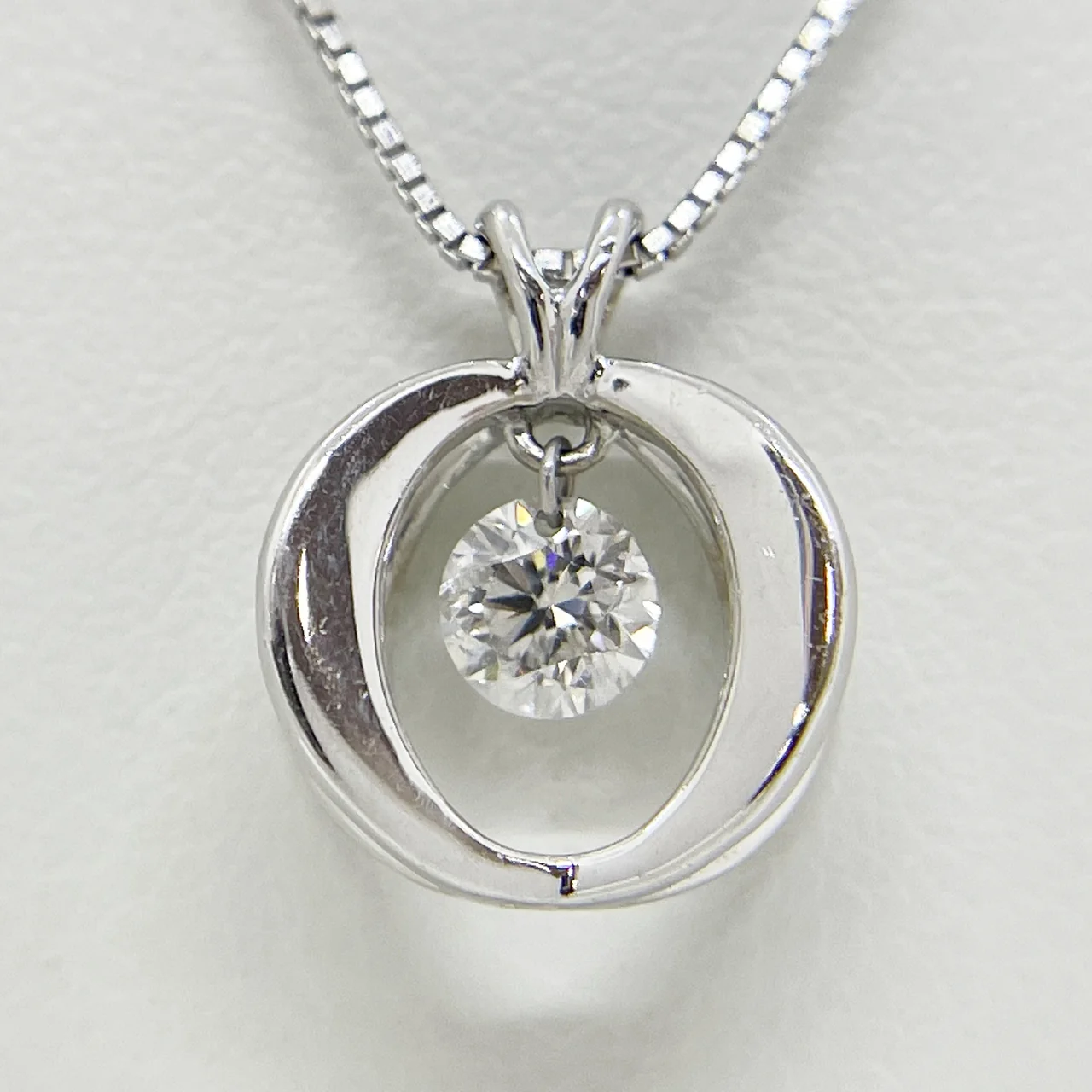 K18 wg diamond necklace d0.31ct