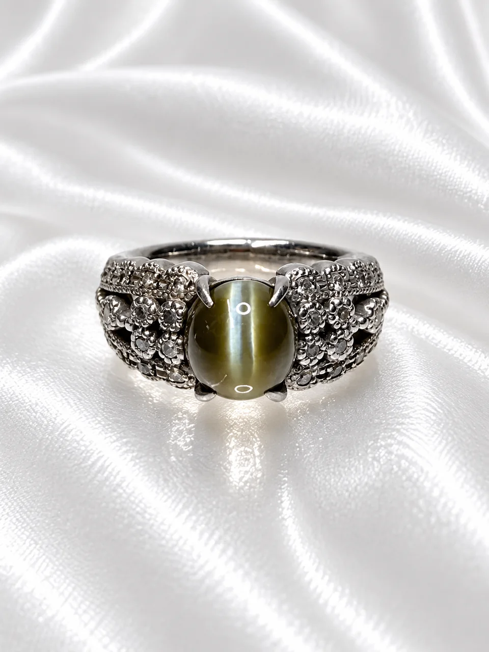 PT900 CHRYSOBERYL CATS EYE RING CE3.15CTS FD.32CT 1.0G