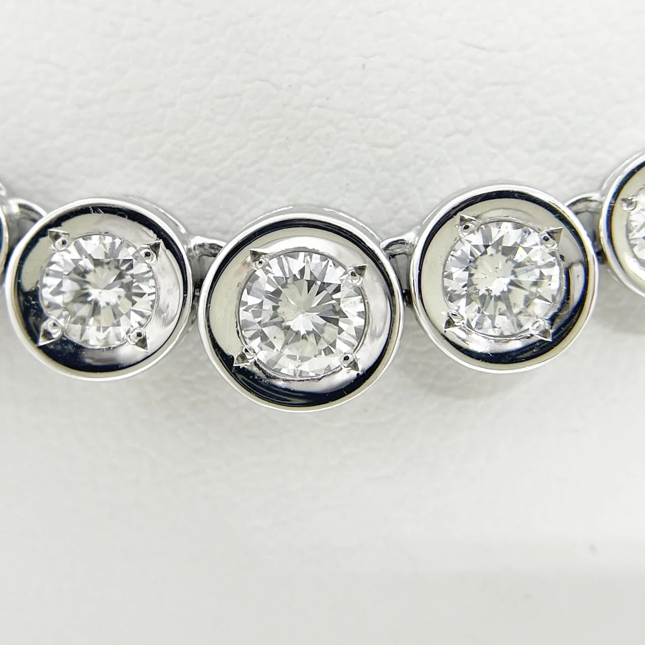 PT850 DIAMOND NECKLACE FD5.00CTS 31.1G hover