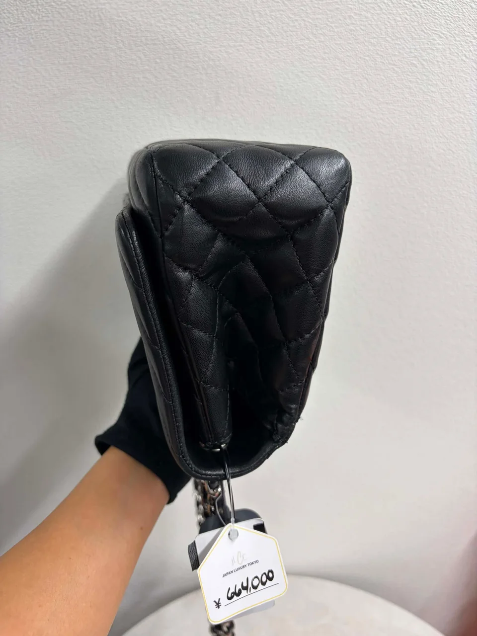 CHANEL LAMB SKIN CHEVRON CHAIN SHOULDER BAG (17 SERIAL CODE) view 6