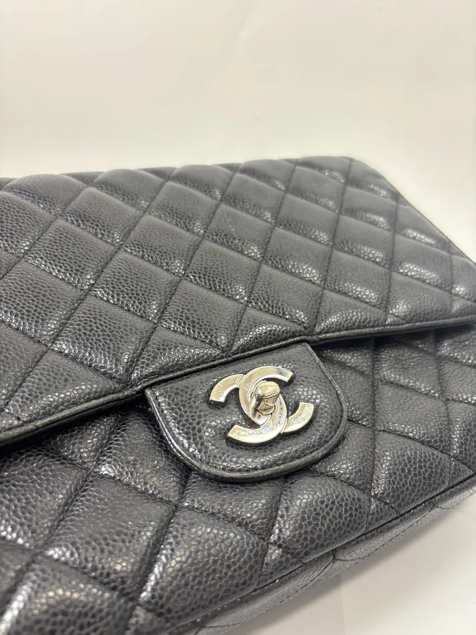 CHANEL CAVIAR CHAIN SHOULDER BAG view 9