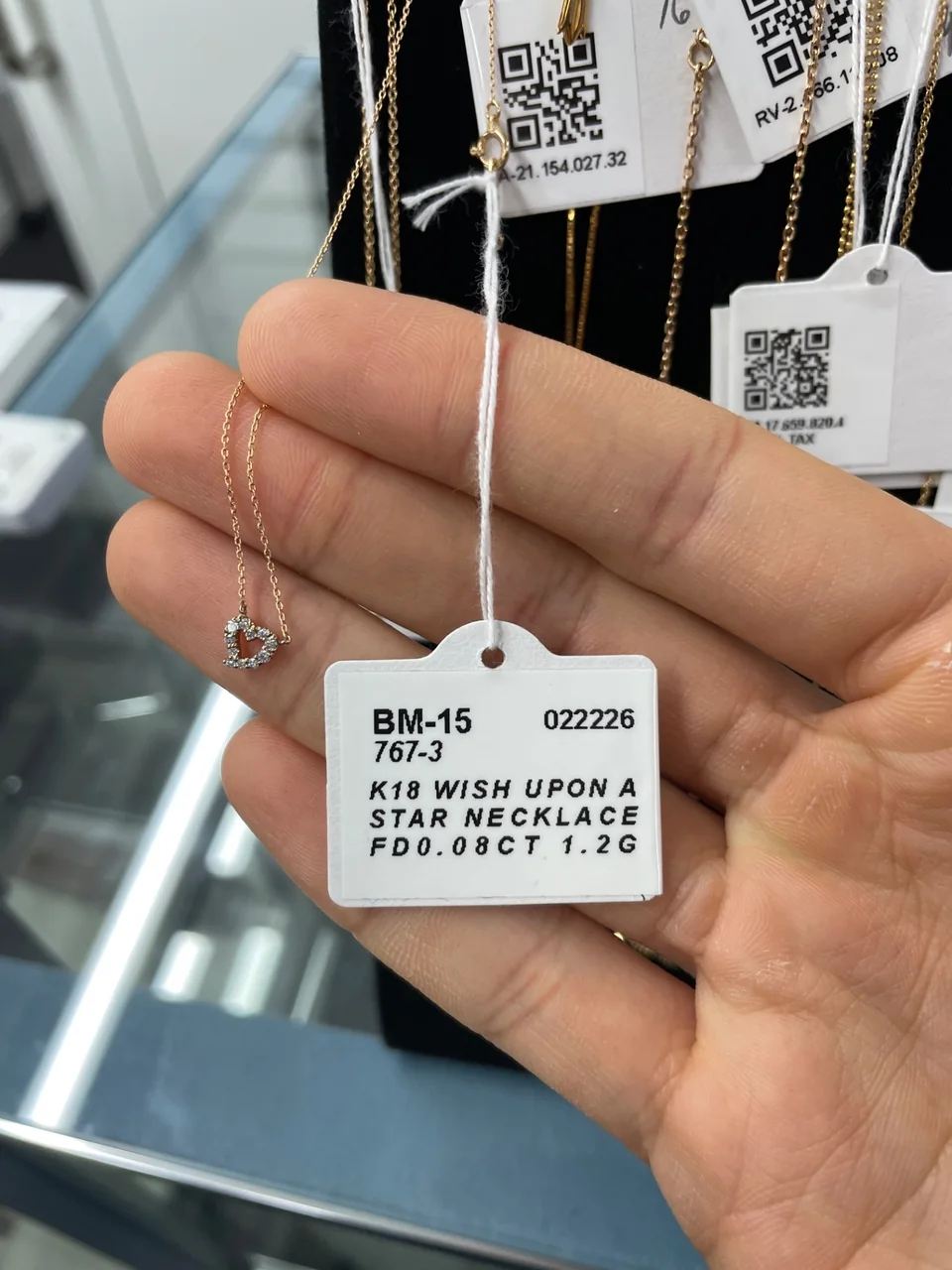 K18 WISH UPON A STAR NECKLACE hover