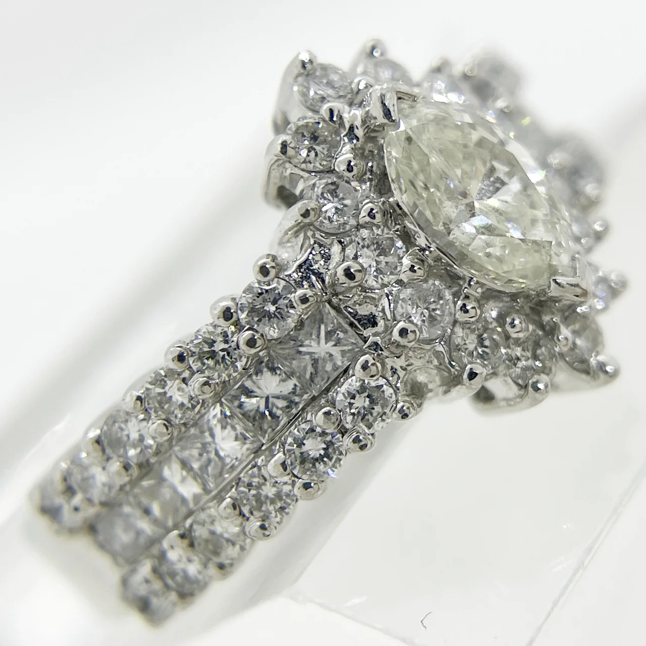PT900 DIAMOND RING D0.448CT FD1.00CT 7.1G view 5
