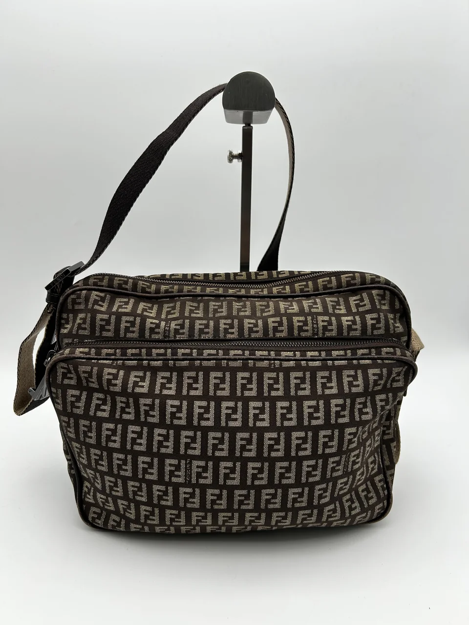 FENDI ZUCCHINO SHOULDER BAG view 3