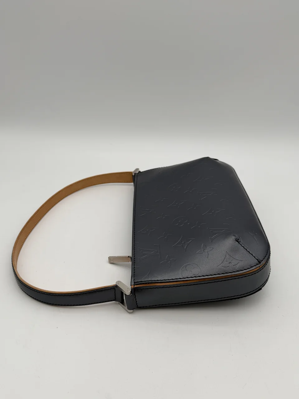 LV MONOGRAM FOWLER view 3