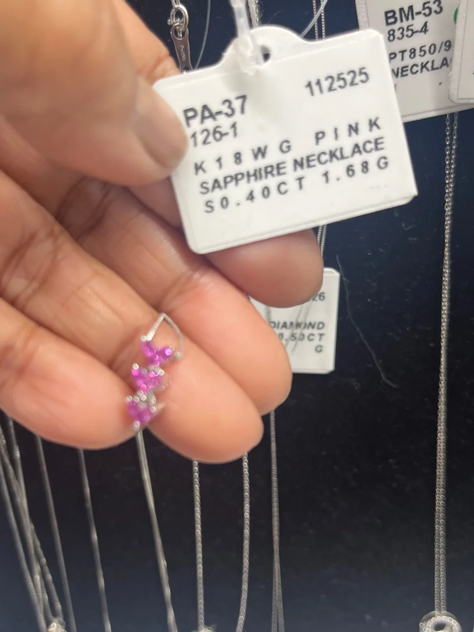 PINK SAPPHIRE NECKLACE hover