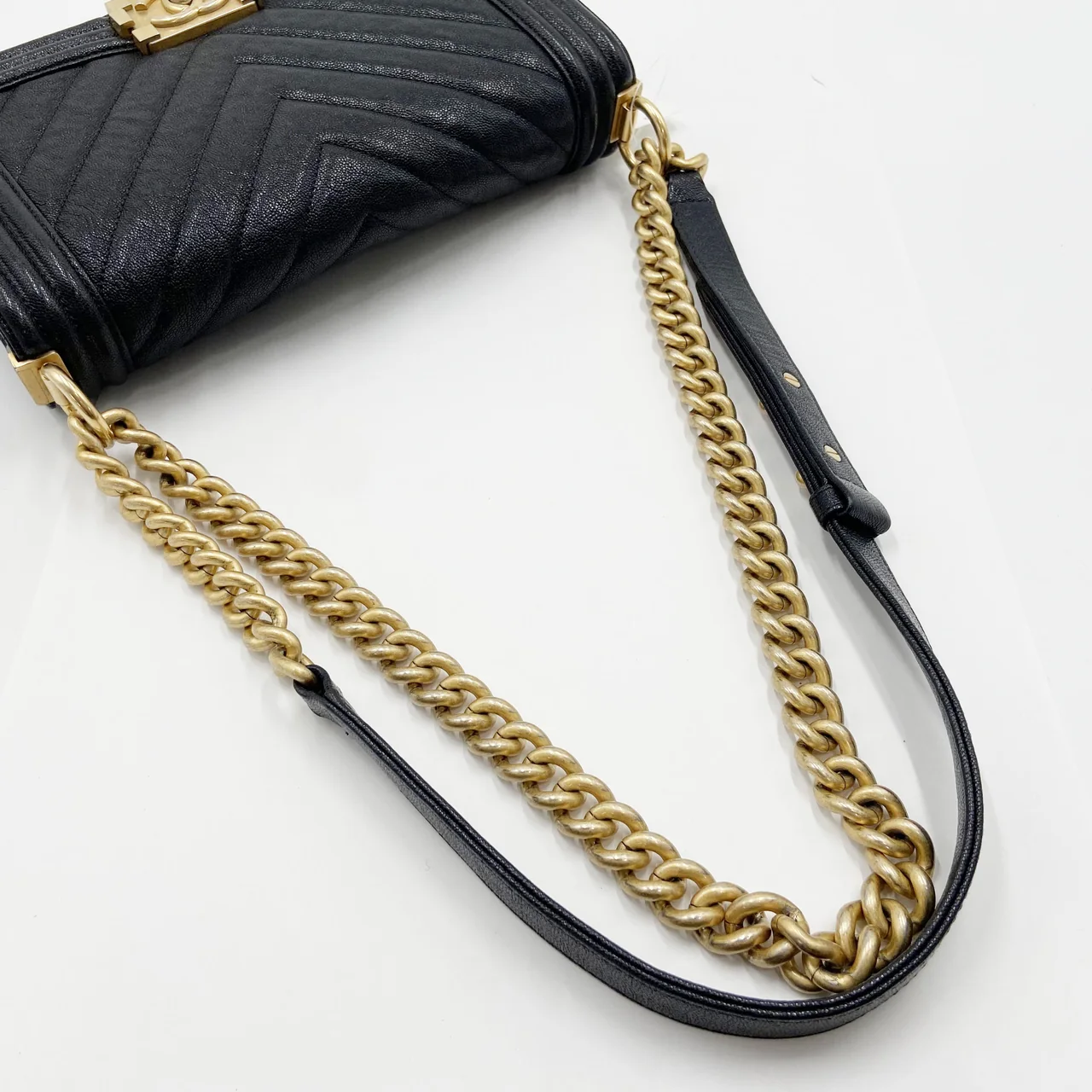CHANEL CAVIAR SINGLE FLAP LE BOY (26 SERIAL CODE) view 13