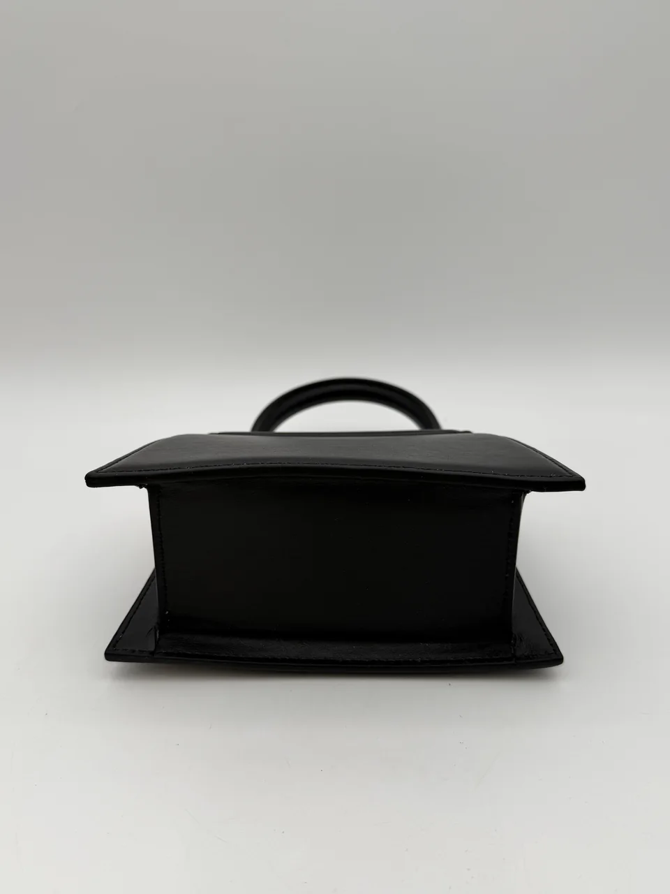 JACQUEMUS LE CHIQUITO MINI view 4