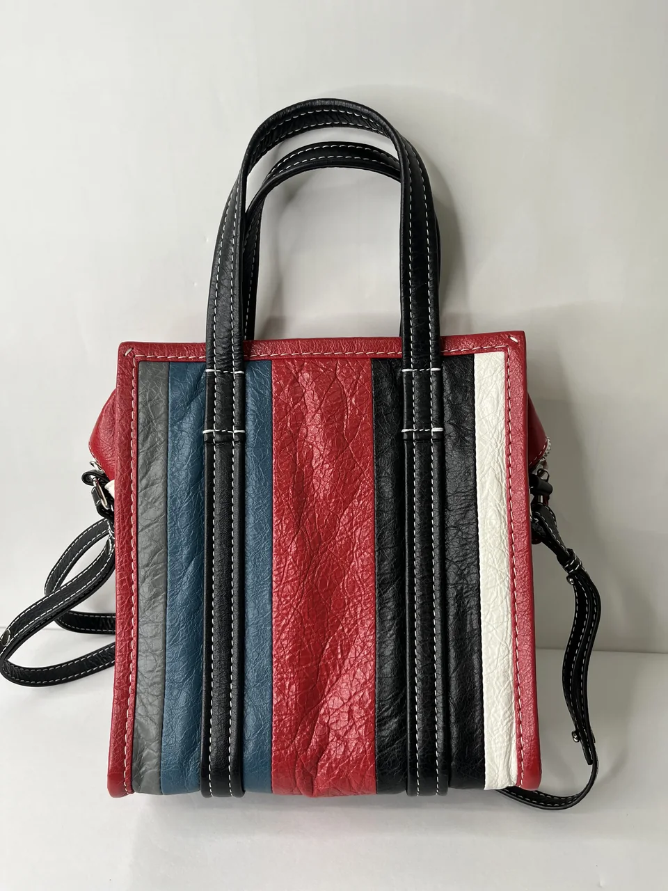 BALENCIAGA BAZAAR SHOPPER hover
