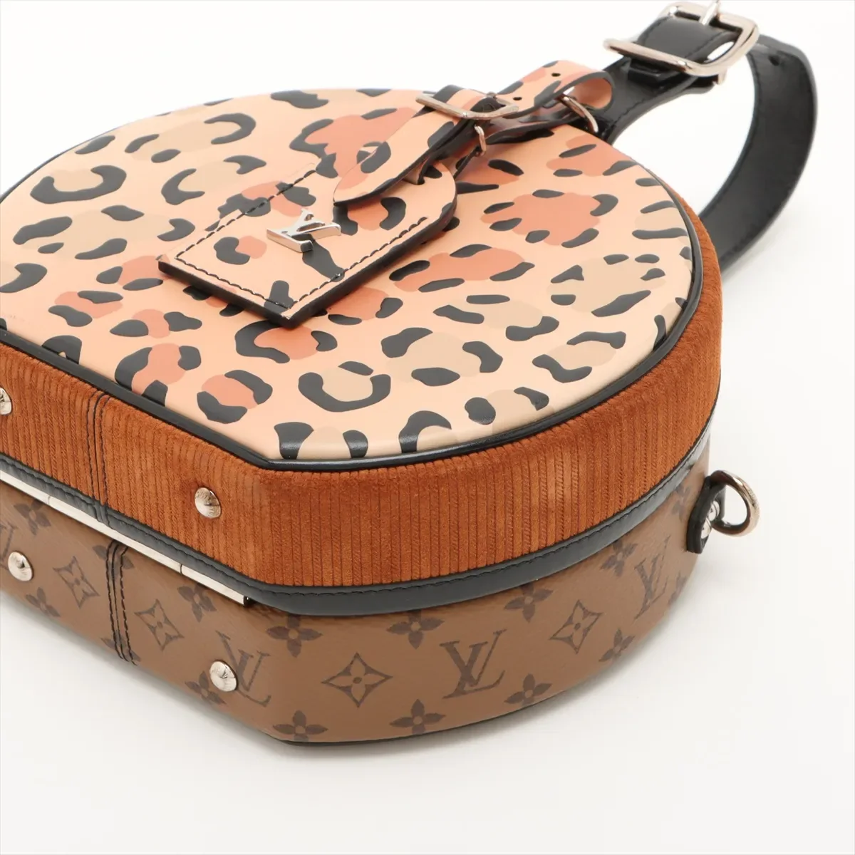 LV MONOGRAM REVERSE PETITE BOITE CHAPEAU view 3