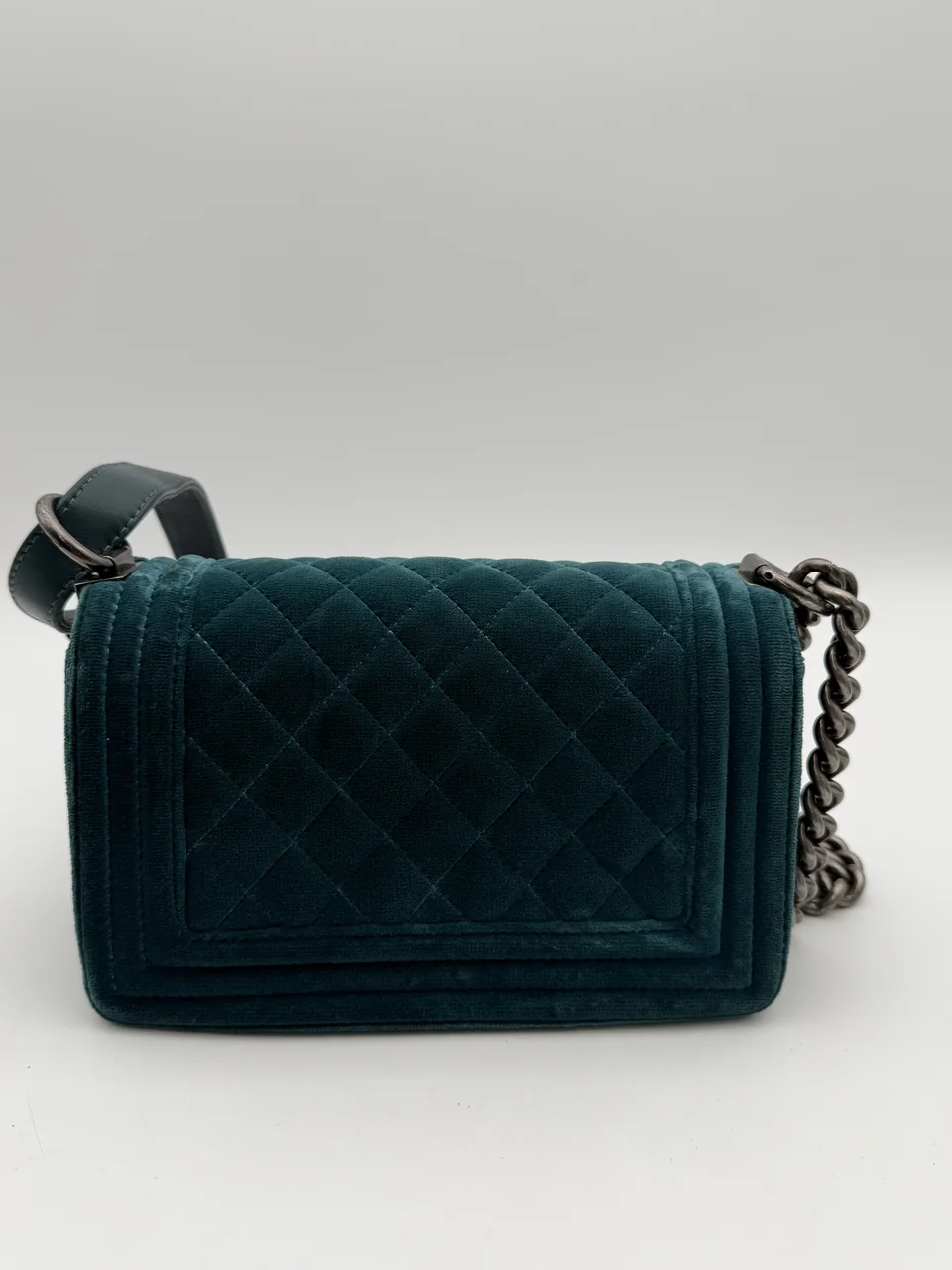 CHANEL BAG view 3