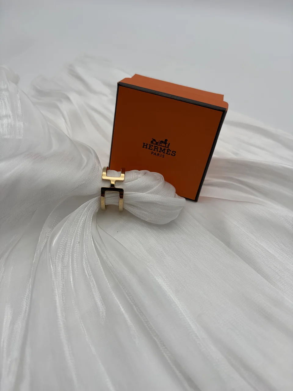 HERMES SCARF RING hover