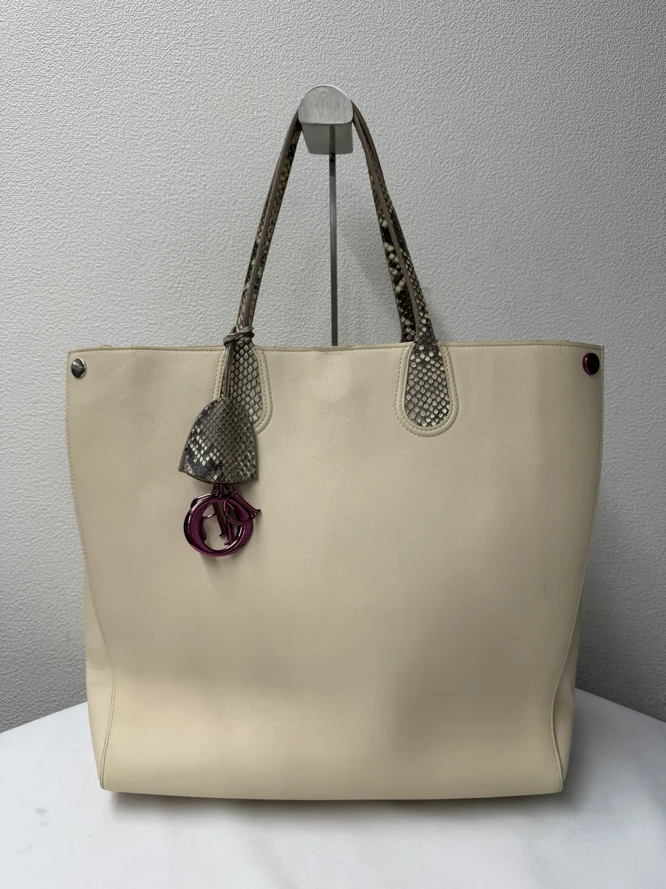 DIOR TOTE BAG