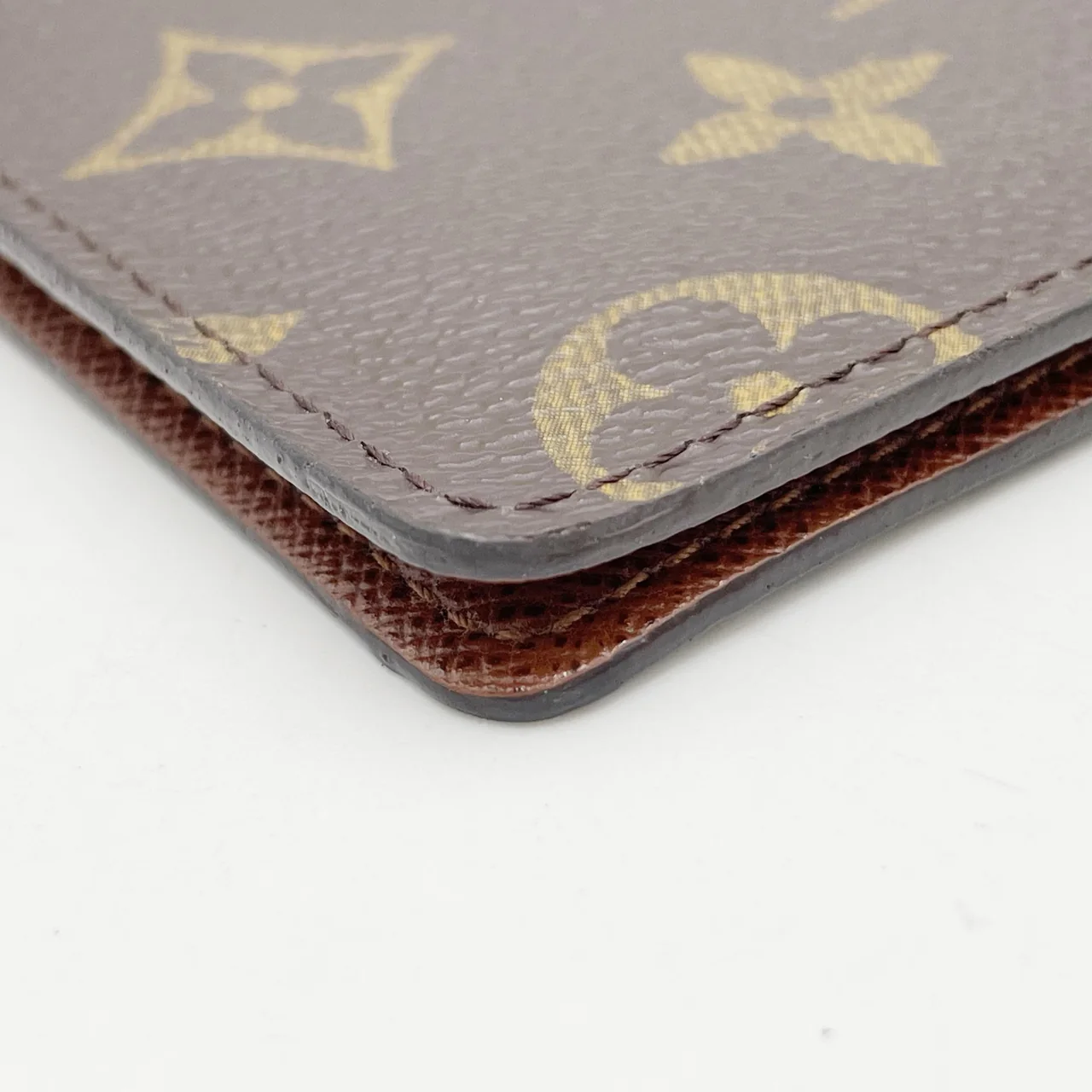 LV MONOGRAM PORTE VERICAL view 5
