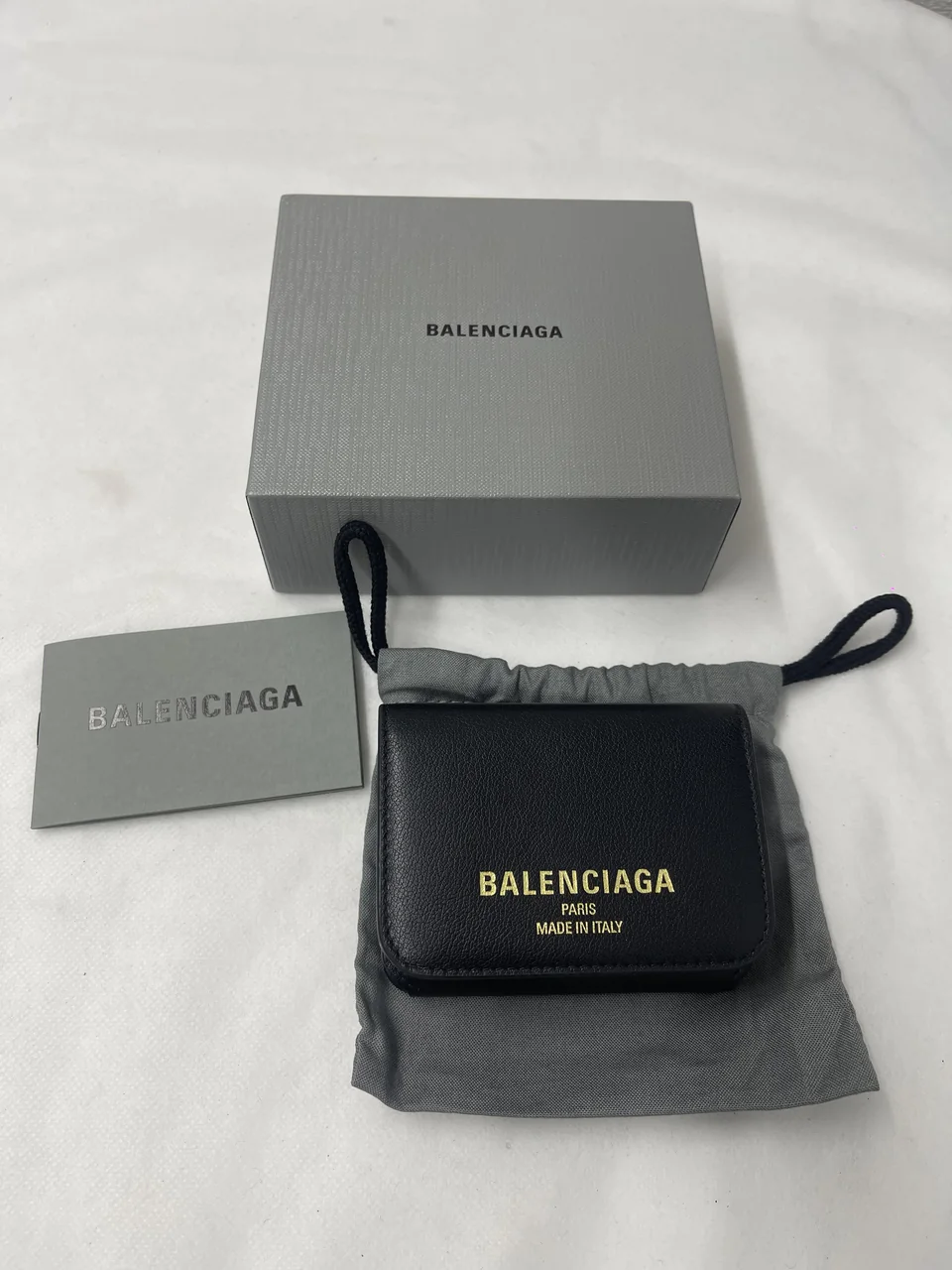 BALENCIAGA TRIFOLD WALLET (BLACK) hover
