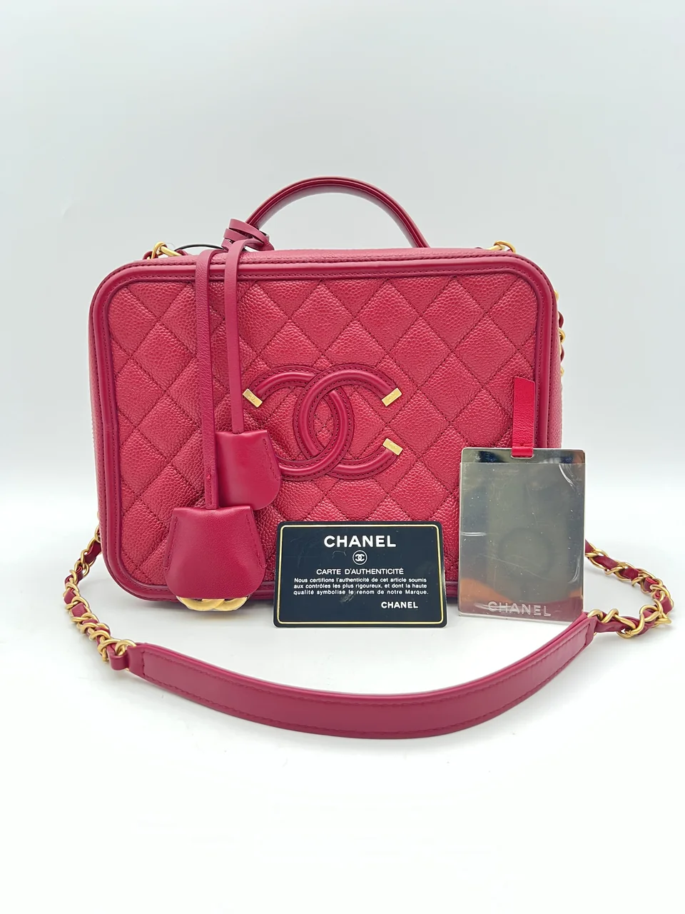 CHANEL CAVIAR CC FILIGREE (26 SERIAL CODE) view 4