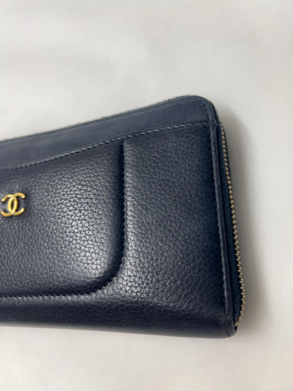 CHANEL ROUND FASTENER LONG WALLET view 4