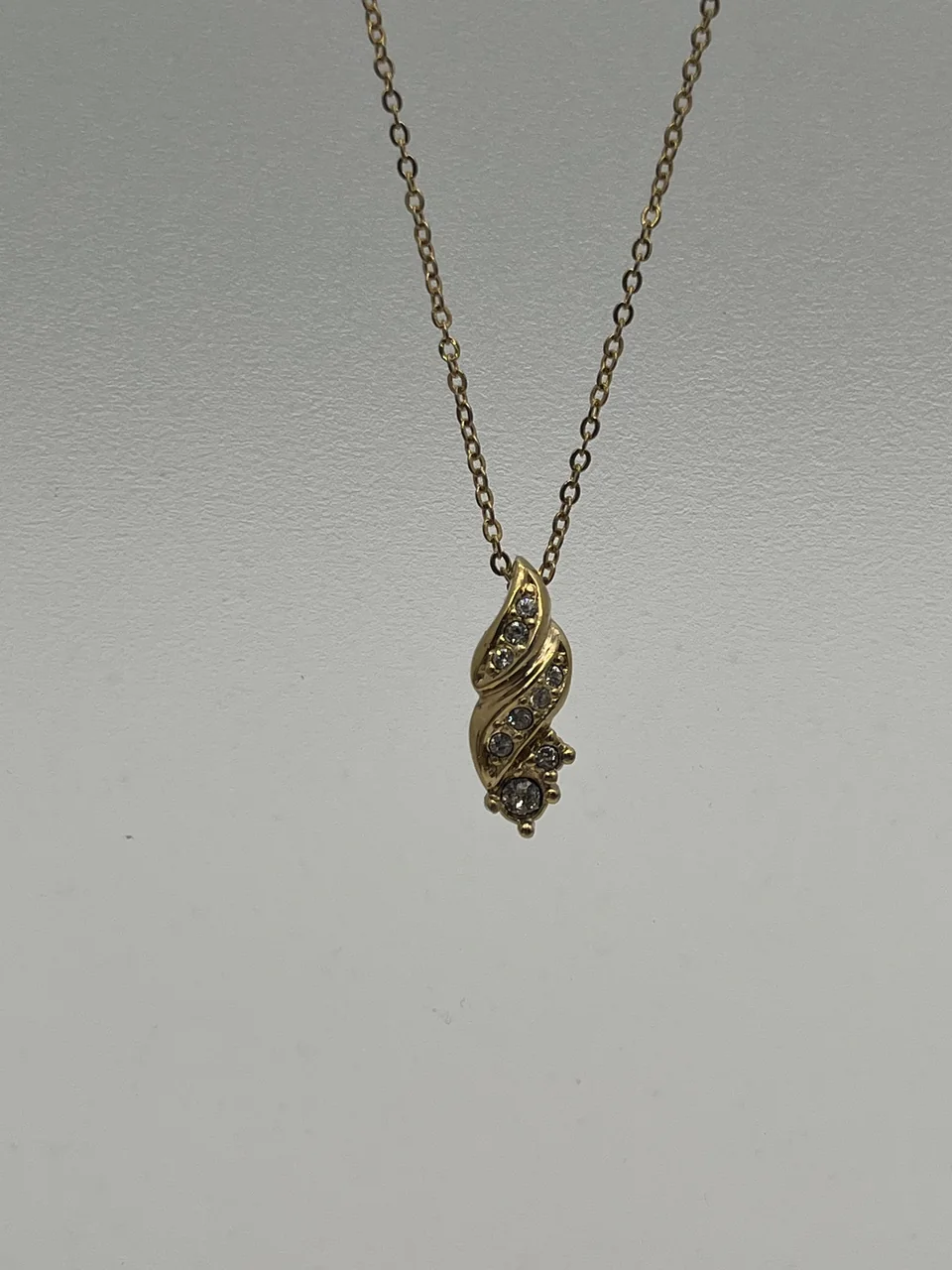 DIOR NECKLACE view 4