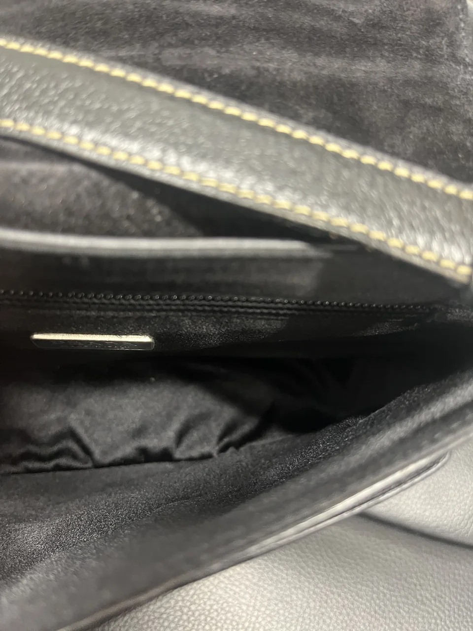 PRADA SHOULDER BAG (BLACK) photo 4