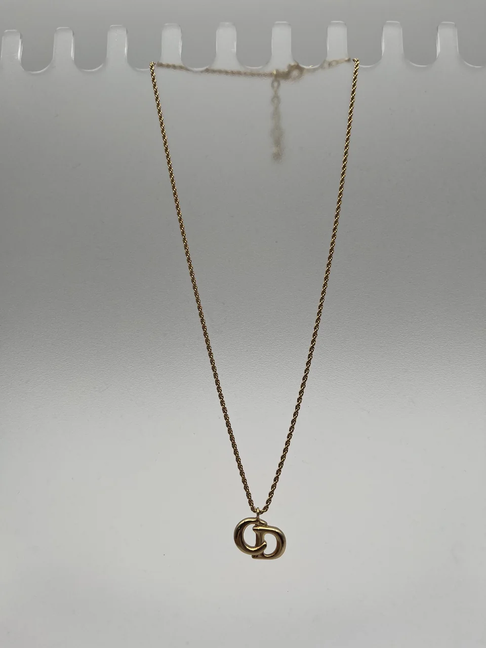 DIOR LOGO TWIST CIRCLE NECKLACE view 7