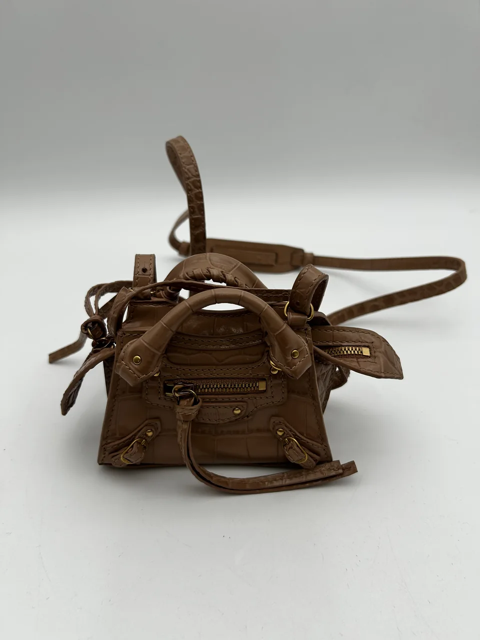 BALENCIAGA NEO CLASSIC NANO (BEIGE) view 3