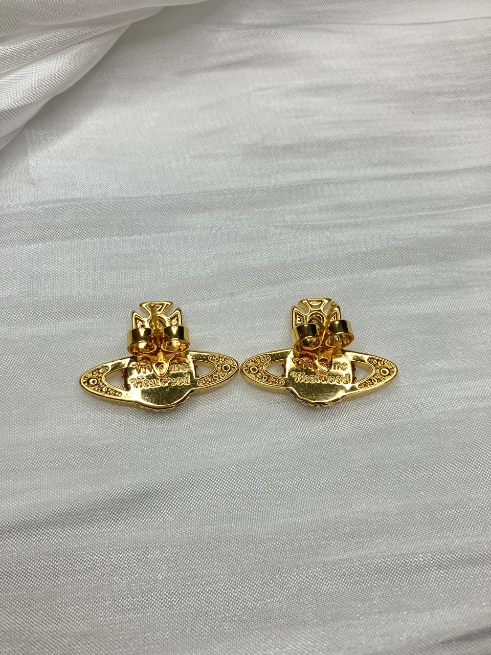 VIVIENNE WESTWOOD EARRINGS view 4