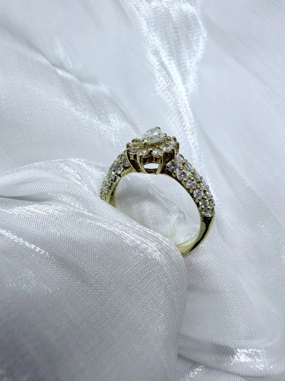 K18 DIAMOND RING D0.31CT FD1.00CT 4.3G hover