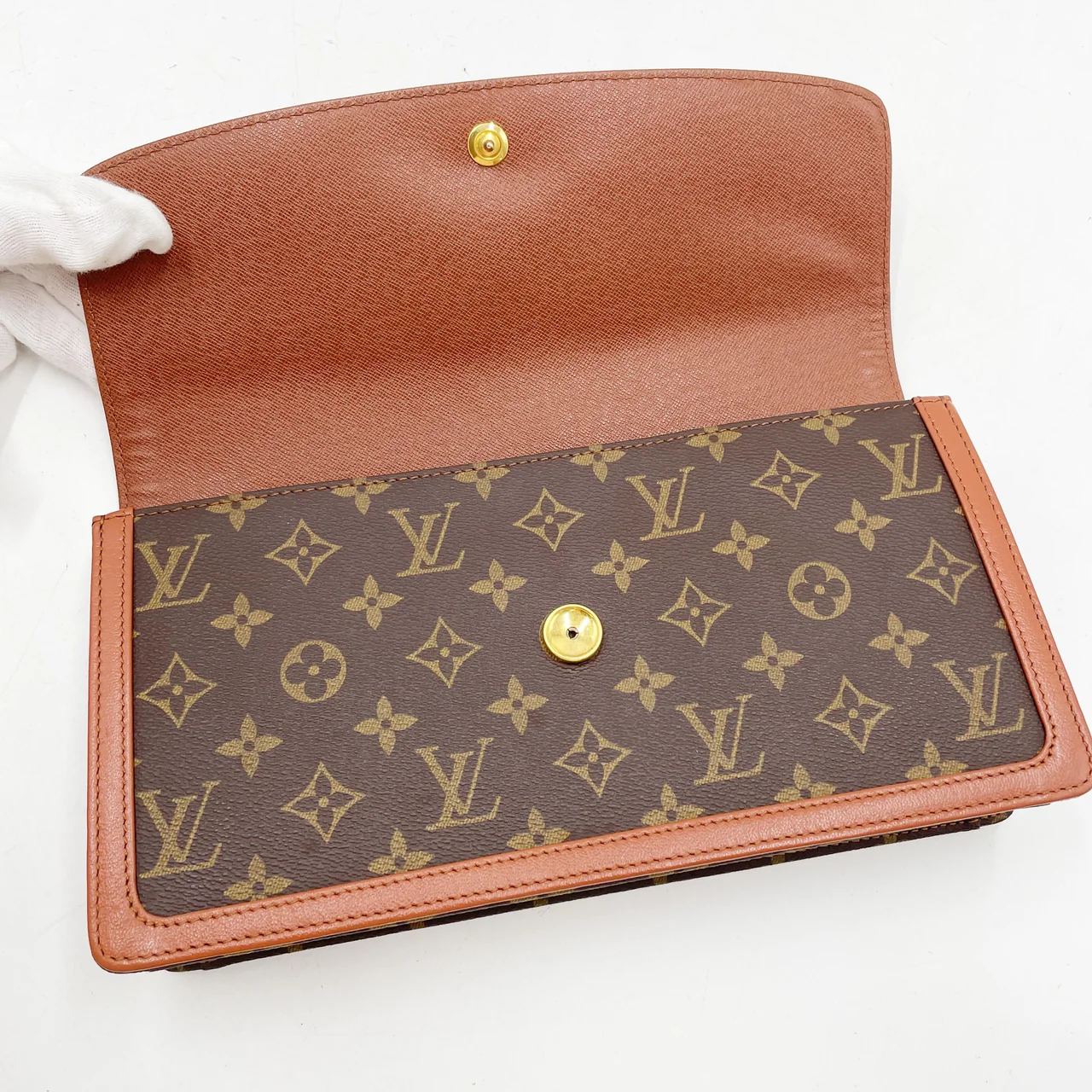 LV MONOGRAM POCHETTE DAM PM view 3