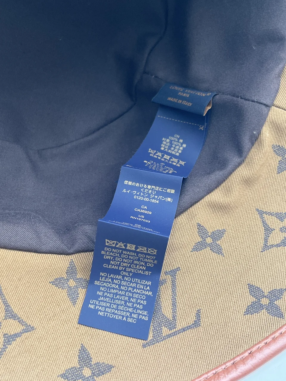 LV M7277S HAT view 4