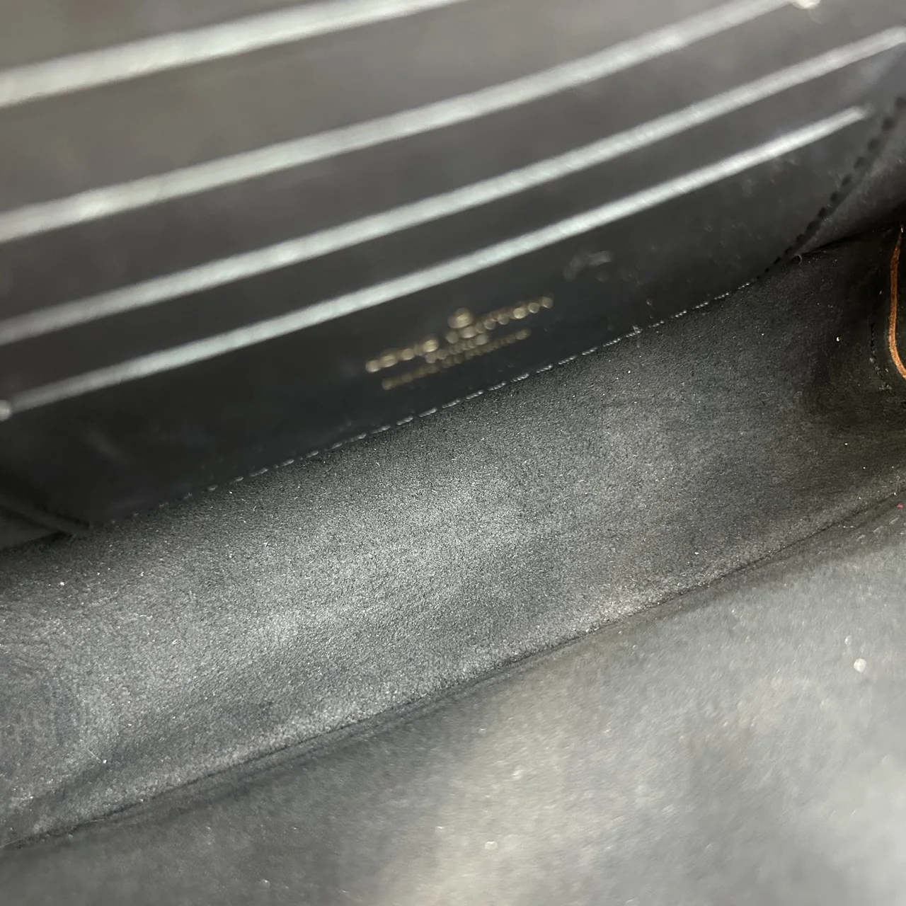 LV MONOGRAM REVERSE PORTEFEUILLE DAUPHINE view 5