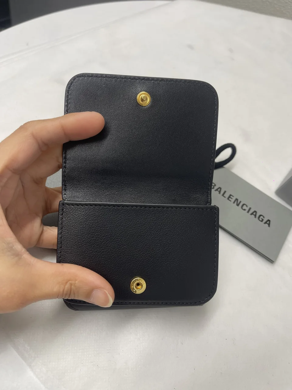 BALENCIAGA TRIFOLD WALLET (BLACK) view 10