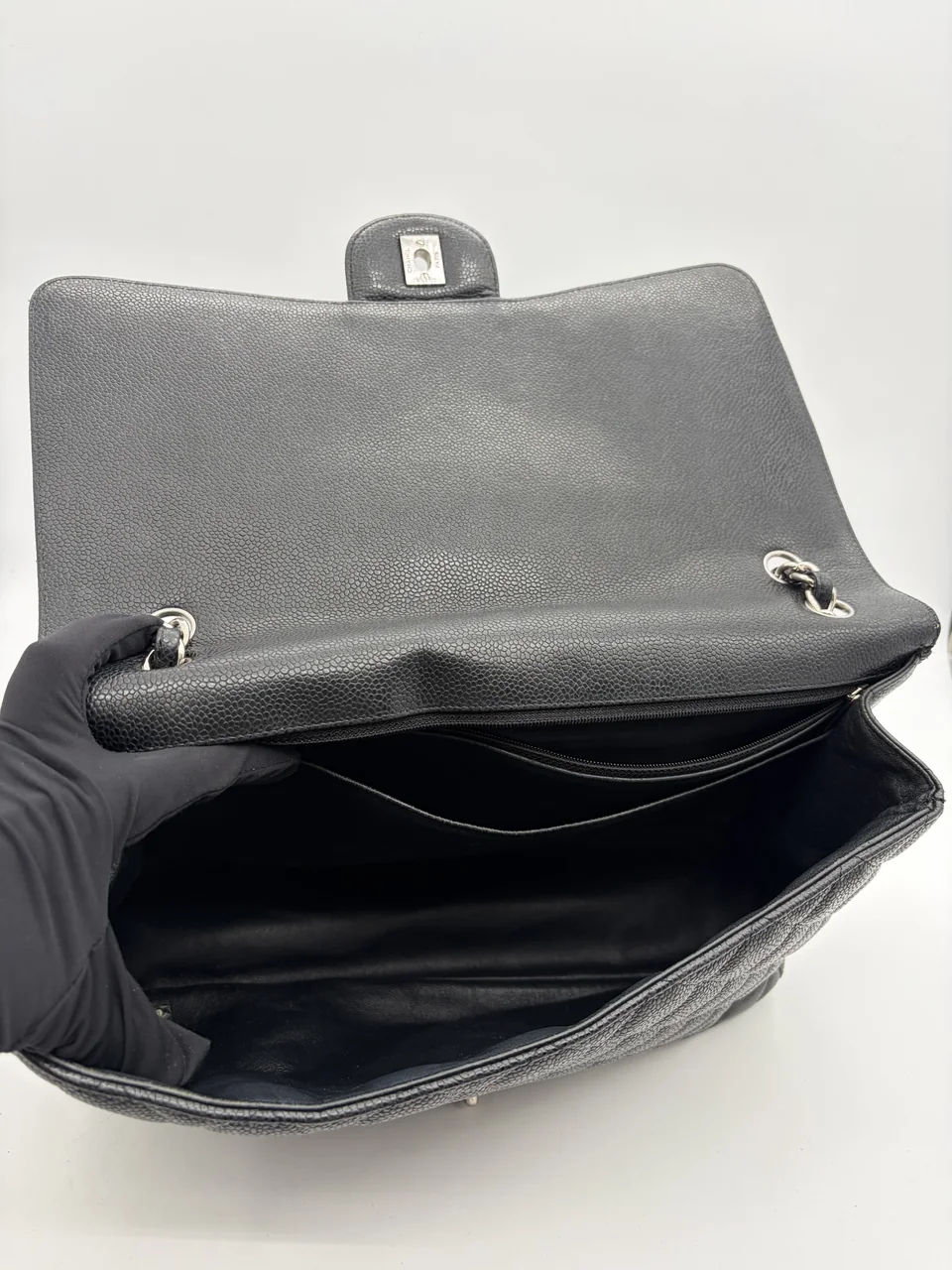 CHANEL CAVIAR MAXI DECA MATELASSE (13 SERIAL CODE) view 10