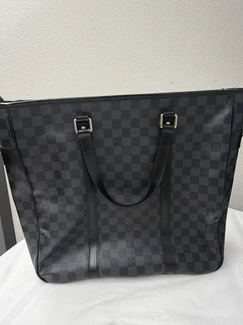 LV DAMIER GRAPHITE TADAO view 6