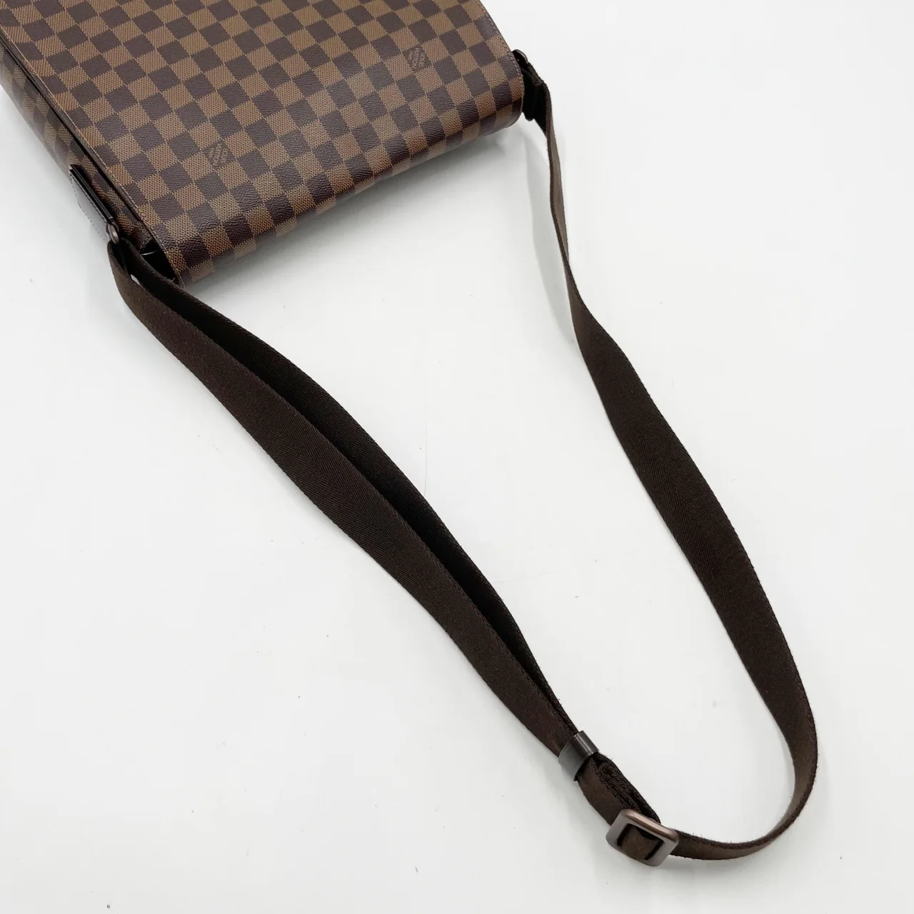 LV DAMIER DISTRICT NM view 7