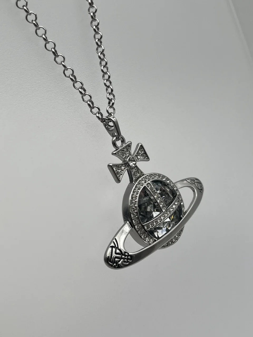VIVIENNE WESTWOOD ORB NECKLACE view 6