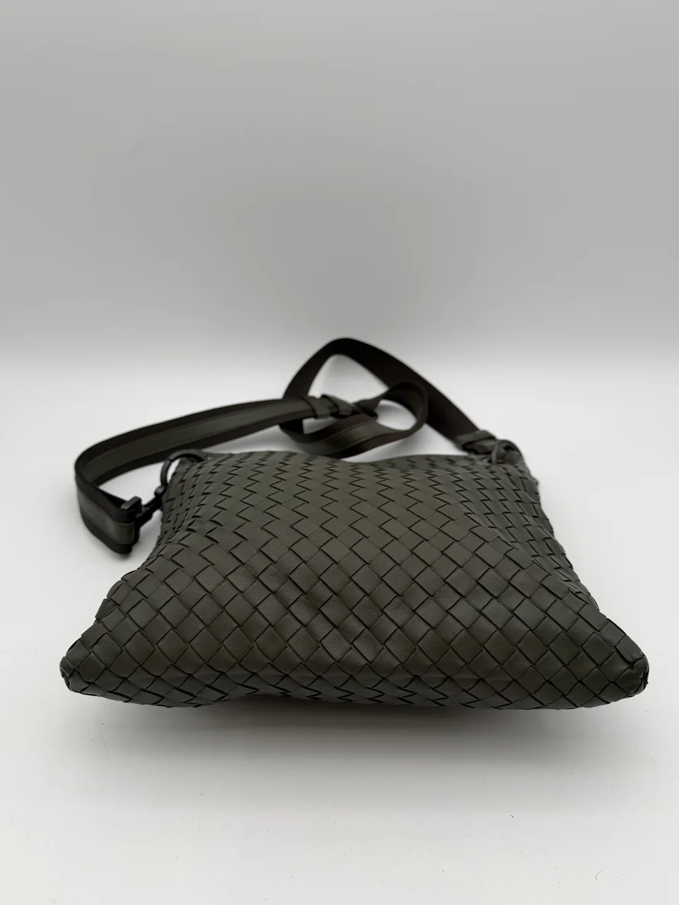 BOTTEGA VENETA INTRECCIATO SHOULDER BAG view 3
