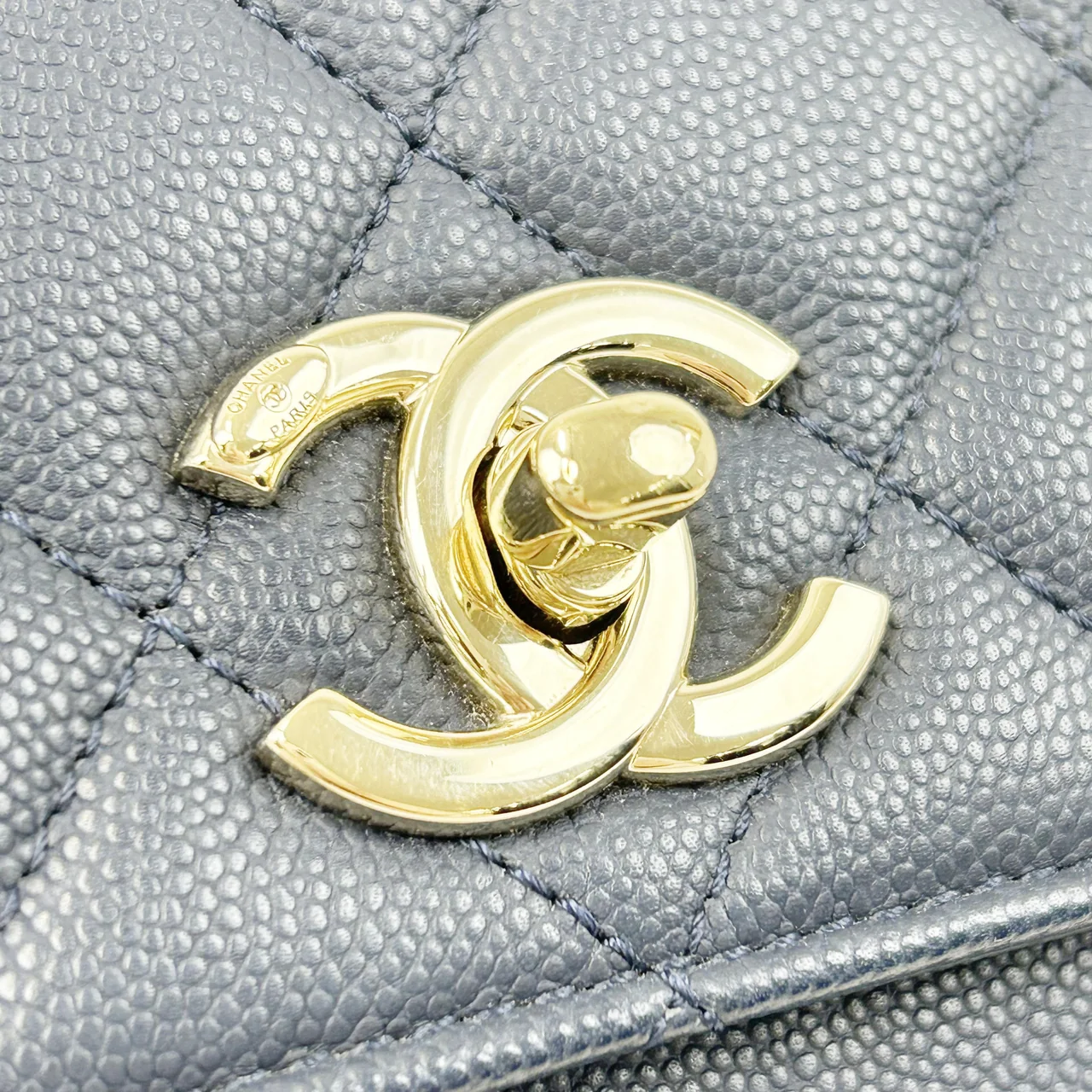 CHANEL CAVIAR TWO-WAY CHAIN SHOULDER BAG view 12