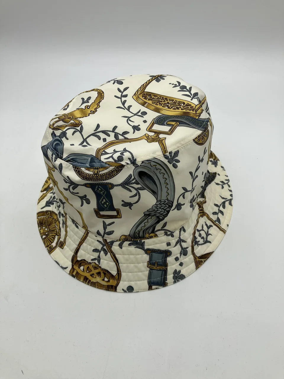 HERMES FRED ETRIERS REVERSIBLE BUCKET HAT view 3