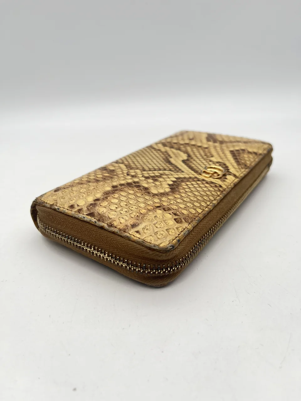 GUCCI WALLET view 3