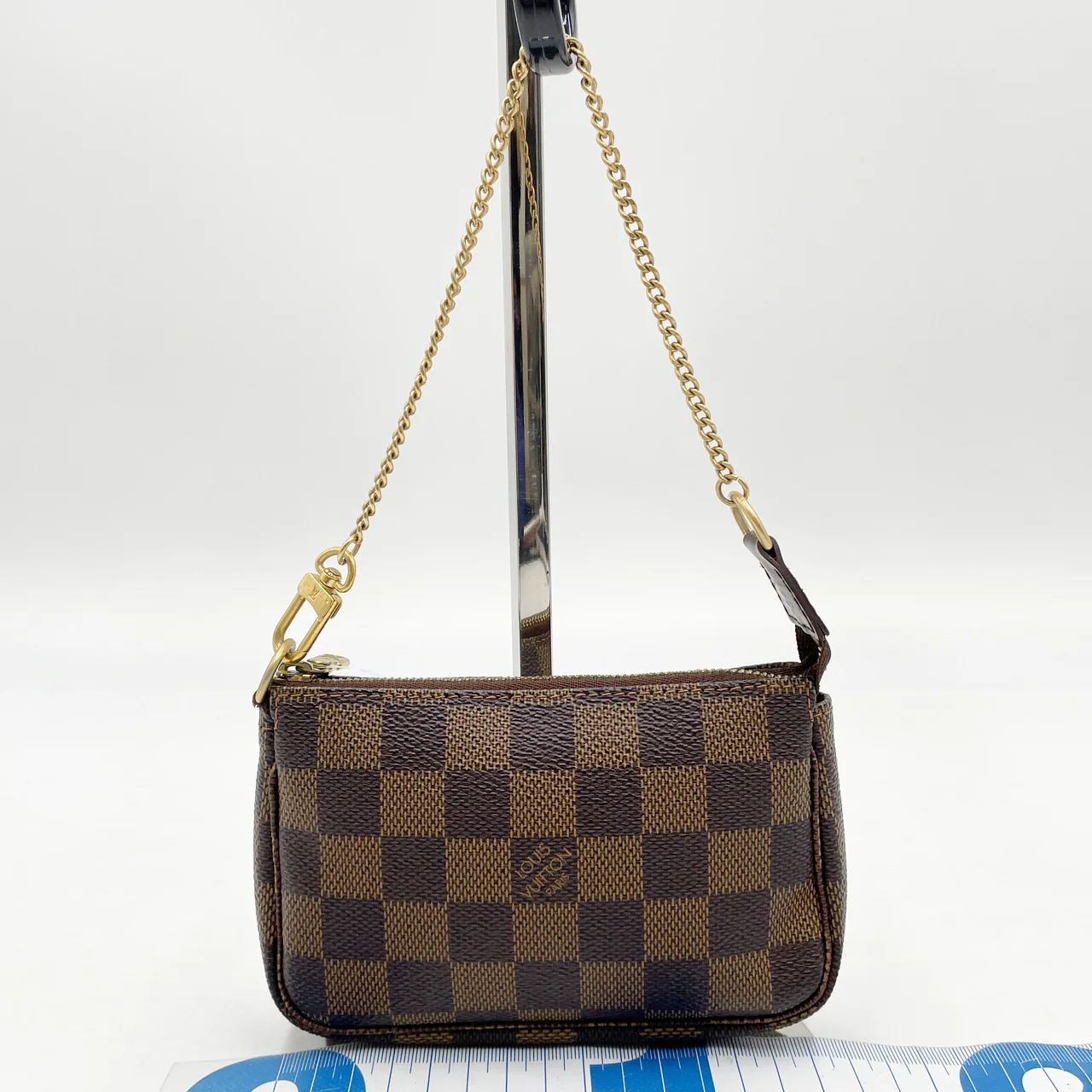 LV DAMIER MINI POCHETTE ACCESOIRE view 2