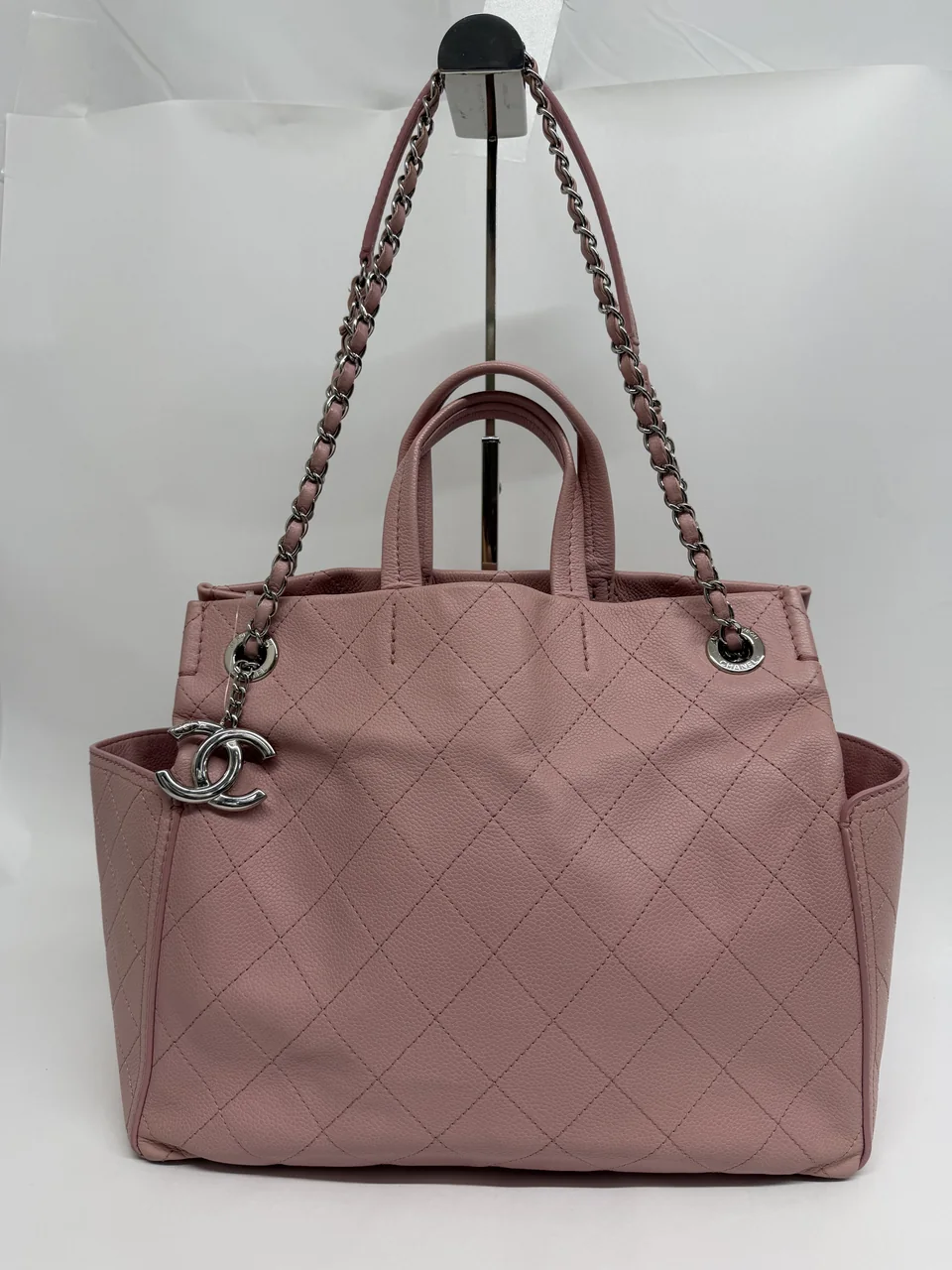 CHANEL CAVIAR HANDBAG