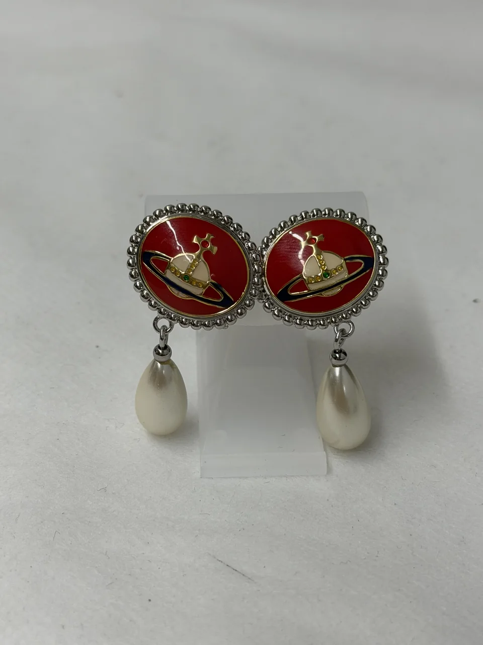 VIVIENNE WESTWOOD EARRINGS hover