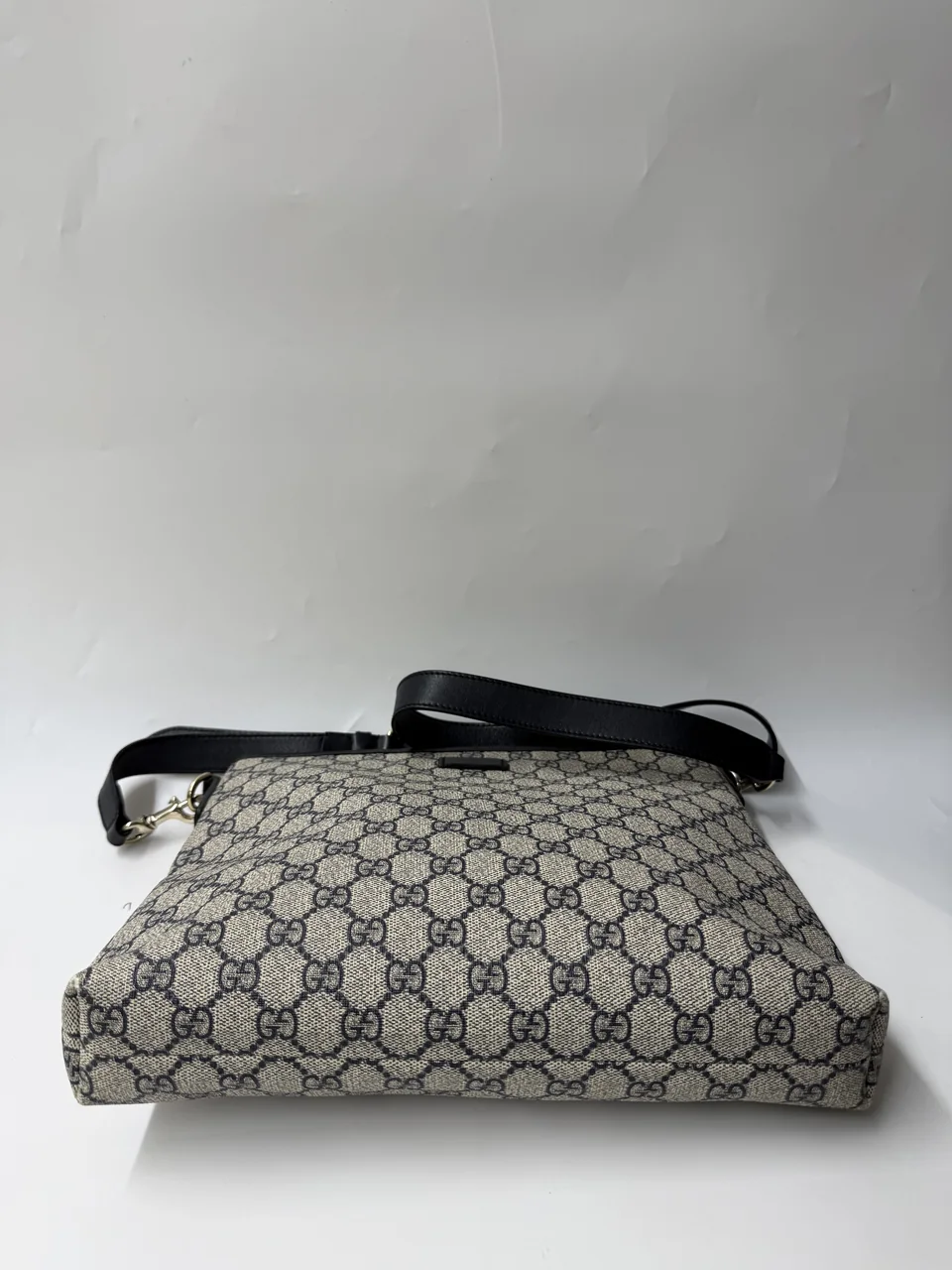 GUCCI 388924 SHOULDER BAG view 5