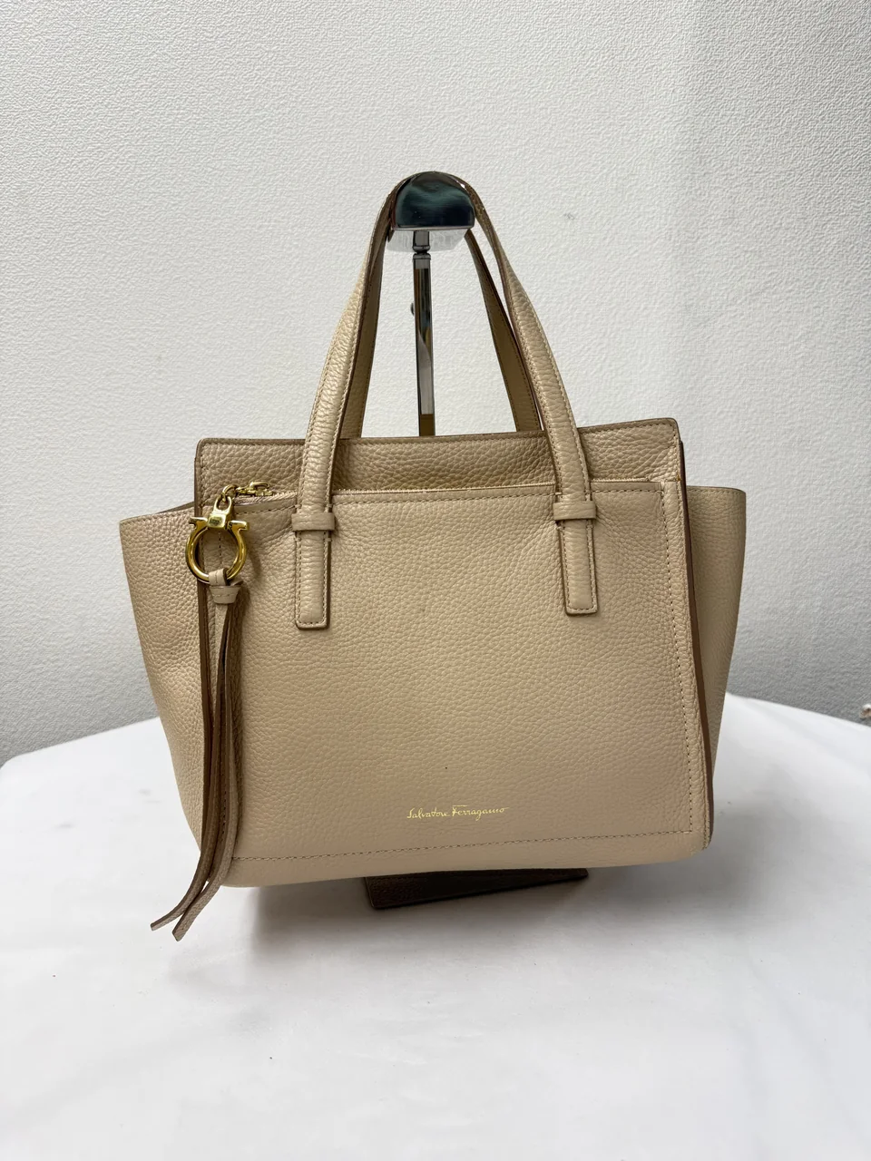 SALVATORE FERRAGAMO BAG