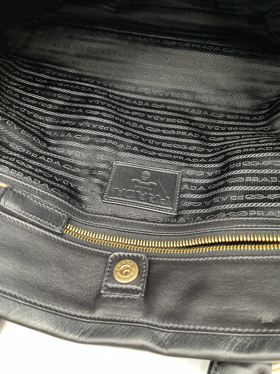 PRADA NYLON HANDBAG (BLACK) view 9