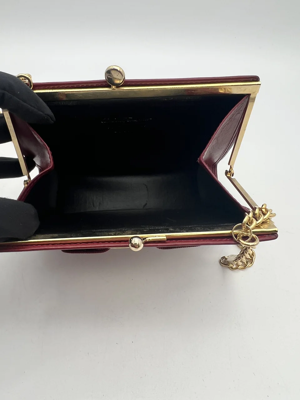 SALVATORE FERRAGAMO VARRA SHOULDER BAG view 9