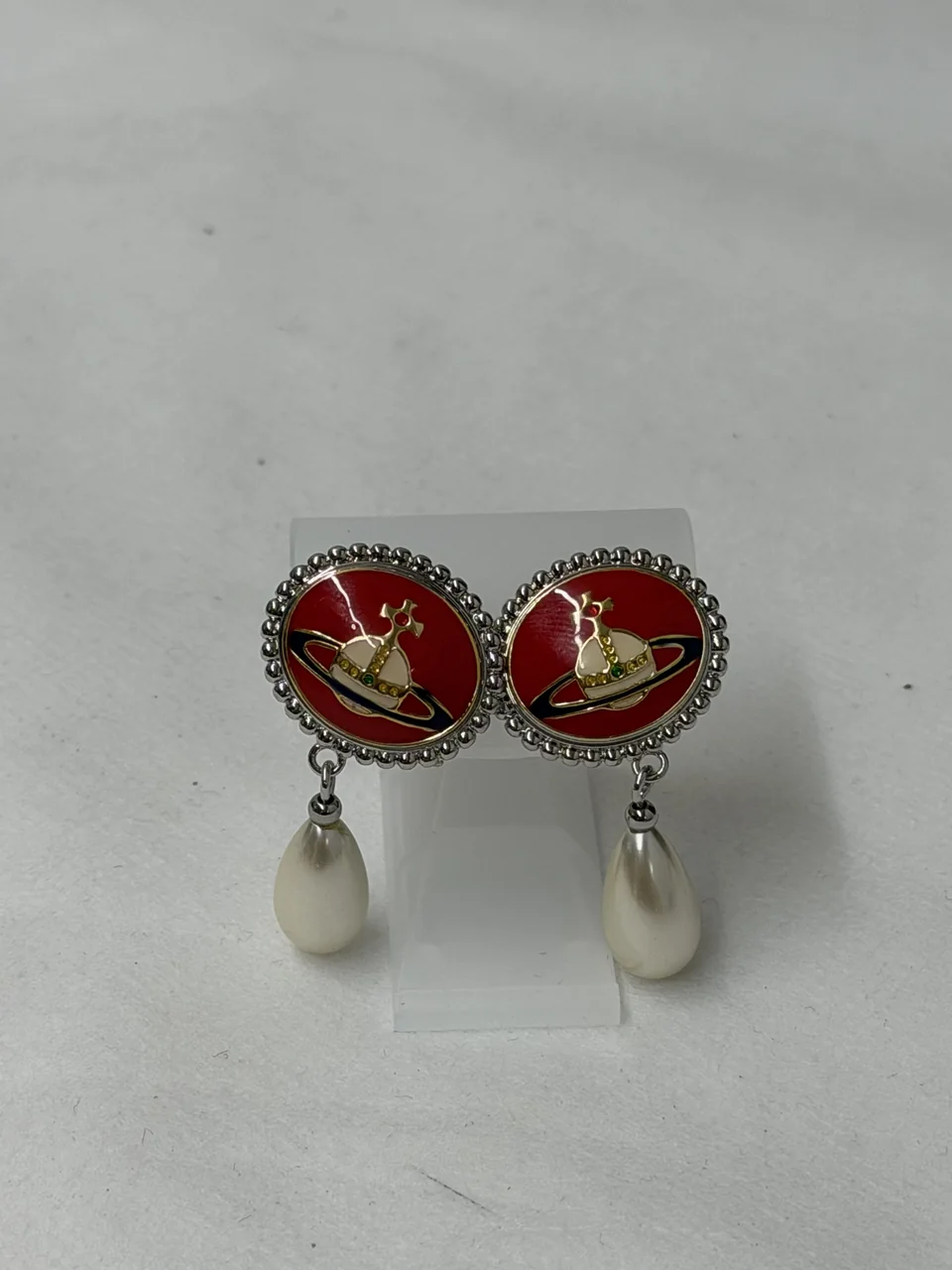 VIVIENNE WESTWOOD EARRINGS